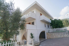 Casa Iris